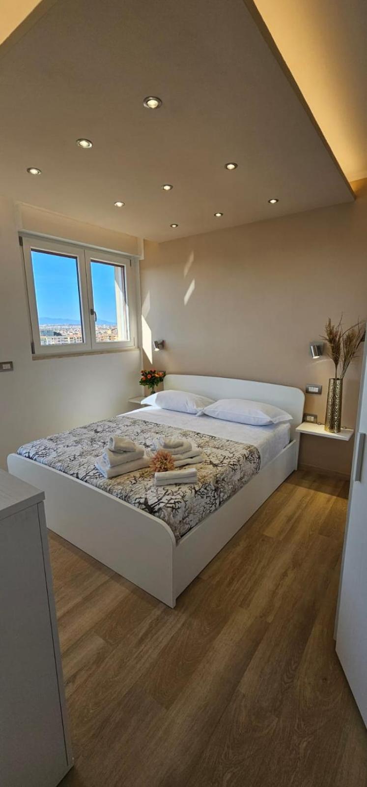Happy Holiday Apartament Quartu SantʼElena Exterior foto