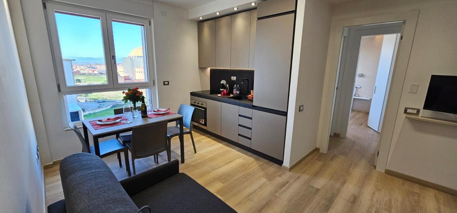 Happy Holiday Apartament Quartu SantʼElena Exterior foto