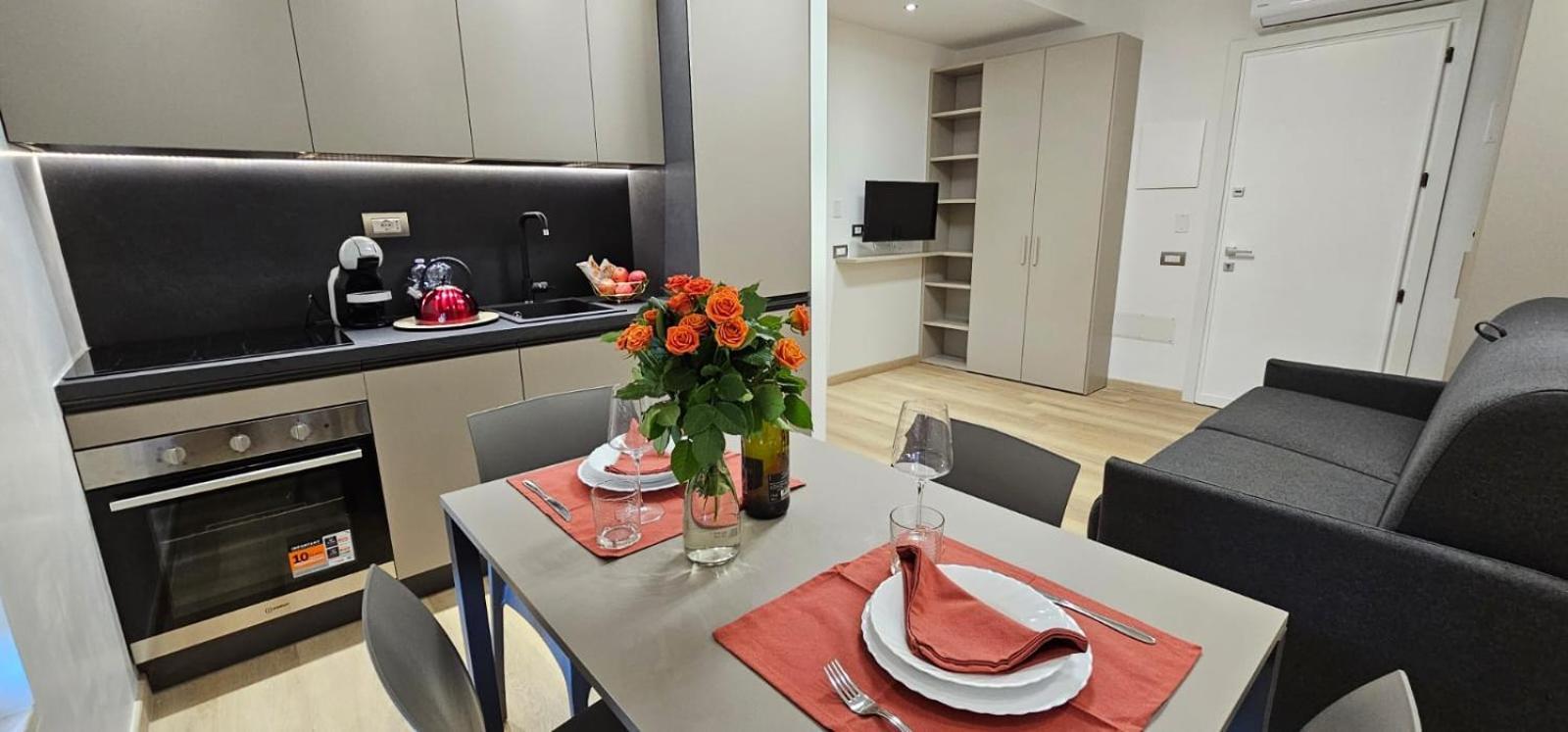 Happy Holiday Apartament Quartu SantʼElena Exterior foto